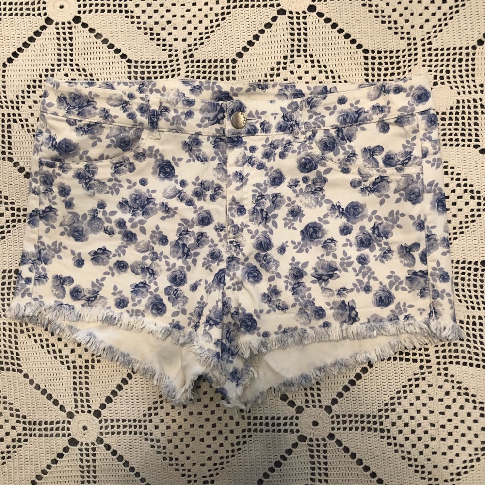 🌞Blue Floral Shorts